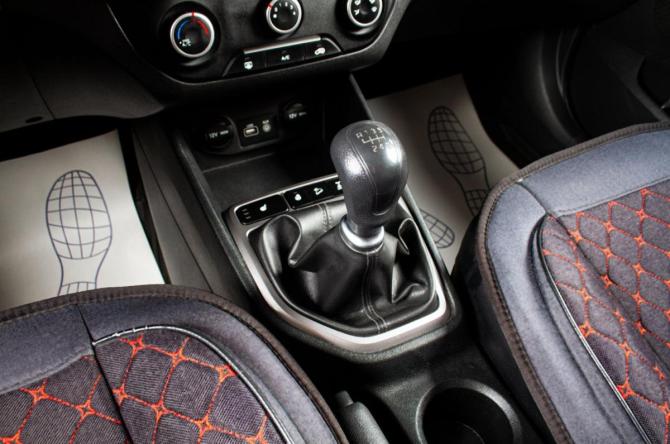 Hyundai Creta I с пробегом 2019 года, цена 2 099 000 рублей, 57300 км, внедорожник, Автокод Объявления