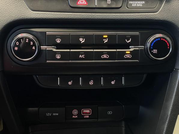 Kia Ceed III с пробегом 2019 года, цена 1 727 000 рублей, 88556 км, хэтчбек, Автокод Объявления