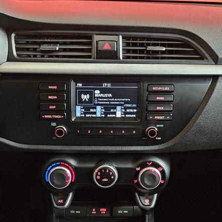 Kia Rio IV с пробегом 2018 года, цена 1 330 000 рублей, 131550 км, седан, Автокод Объявления