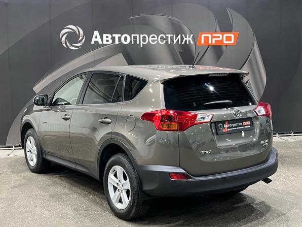 Toyota RAV4 IV (XA40) с пробегом 2013 года, цена 1 930 000 рублей, 118484 км, внедорожник, Автокод Объявления