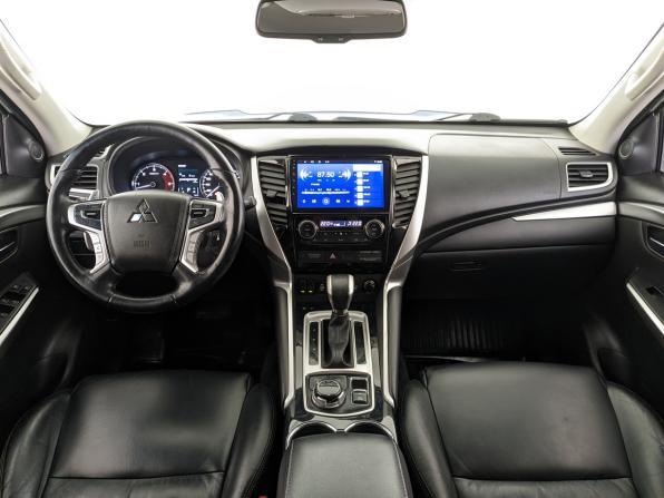 Mitsubishi Pajero Sport III с пробегом 2018 года, цена 3 200 000 рублей, 90102 км, внедорожник, Автокод Объявления