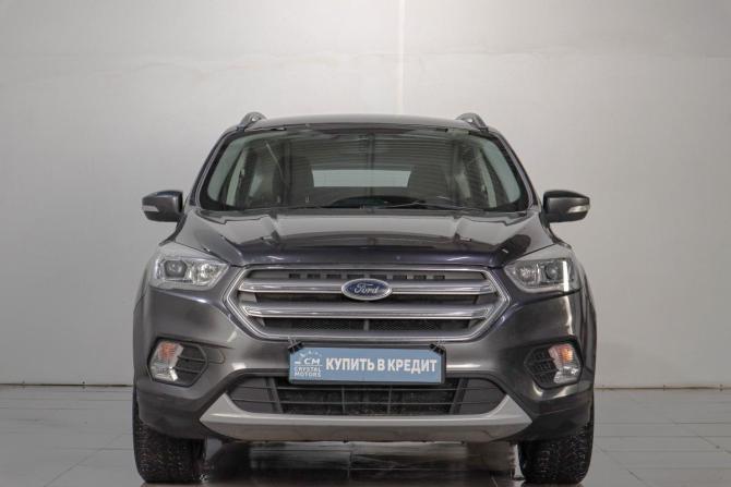 Ford Kuga II Рестайлинг с пробегом 2018 года, цена 1 699 000 рублей, 135000 км, внедорожник, Автокод Объявления