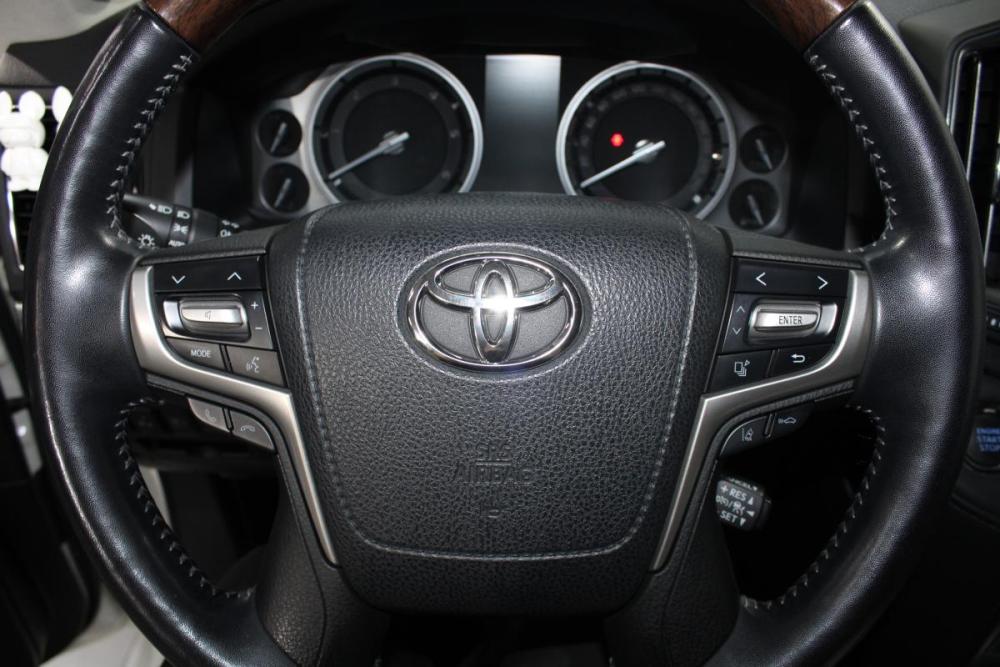Toyota Land Cruiser 200 Series Рестайлинг 2 Владивосток  - изображение 22