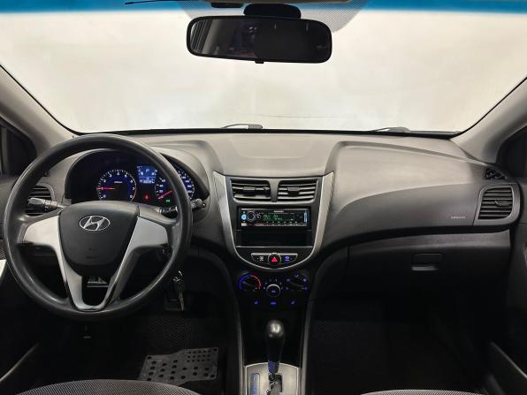 Hyundai Solaris I с пробегом 2012 года, цена 665 000 рублей, 188393 км, седан, Автокод Объявления
