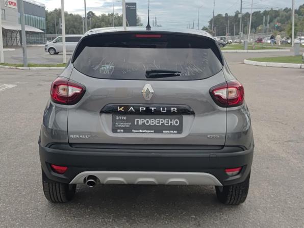 Renault Kaptur I с пробегом 2017 года, цена 1 350 000 рублей, 158436 км, внедорожник, Автокод Объявления