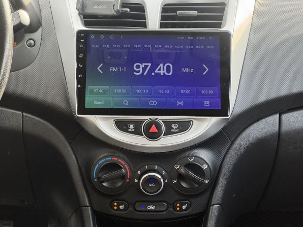 Hyundai Solaris I с пробегом 2012 года, цена 699 000 рублей, 176500 км, седан, Автокод Объявления