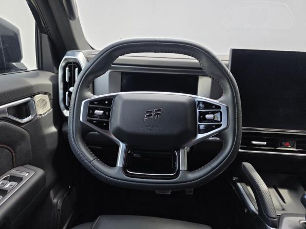 JETOUR T2 с пробегом 2024 года, цена 3 660 000 рублей, 30330 км, внедорожник, Автокод Объявления