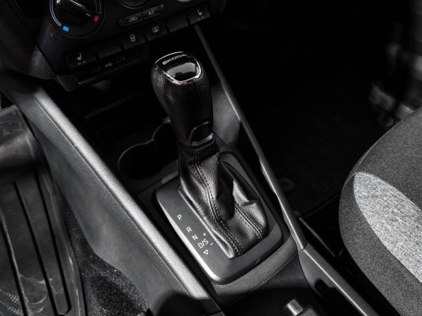Skoda Rapid II с пробегом 2020 года, цена 1 315 789 рублей, 108356 км, лифтбек, Автокод Объявления