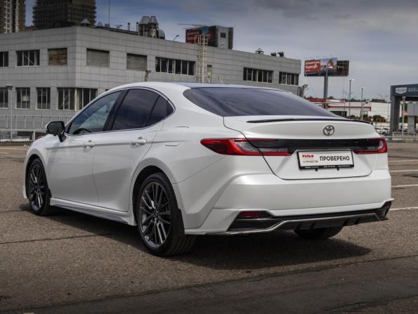 Toyota Camry IX (XV80) China Market с пробегом 2024 года, цена 3 798 000 рублей, 32418 км, седан, Автокод Объявления