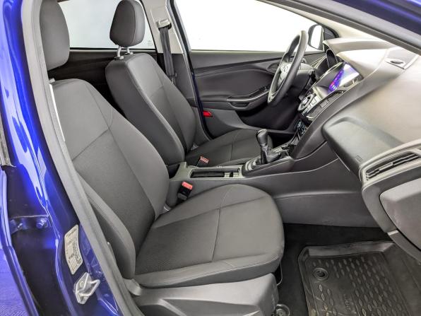 Ford Focus III Рестайлинг с пробегом 2019 года, цена 1 080 000 рублей, 211200 км, хэтчбек, Автокод Объявления