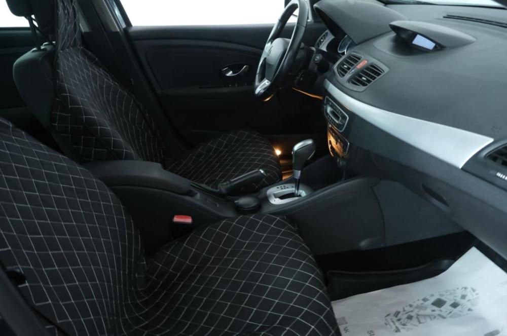 Renault Fluence I Омск  - изображение 19