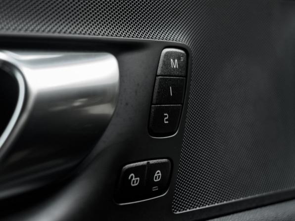 Volvo XC60 II с пробегом 2021 года, цена 3 450 000 рублей, 147169 км, внедорожник, Автокод Объявления