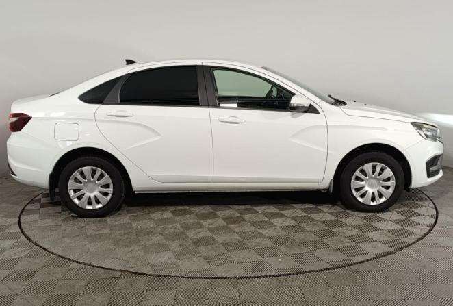 Lada (ВАЗ) Vesta I Рестайлинг (NG) с пробегом 2023 года, цена 1 230 000 рублей, 45037 км, седан, Автокод Объявления