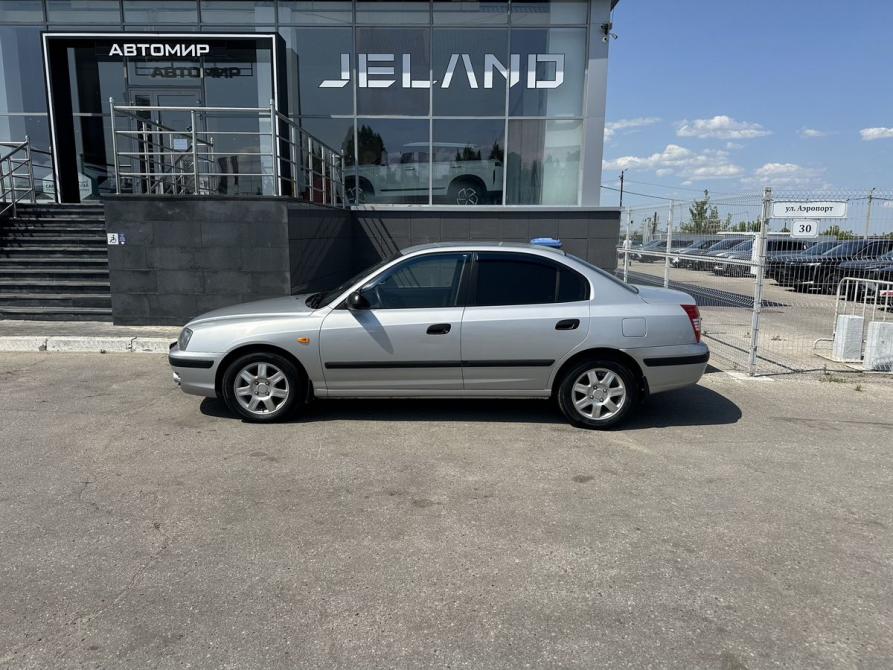 Hyundai Elantra III (XD2) Рестайлинг Саратов  - изображение 8