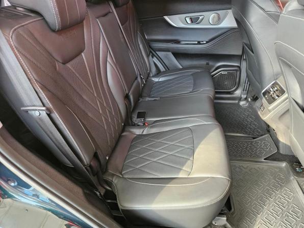 Chery Tiggo 8 Pro Max I Рестайлинг с пробегом 2024 года, цена 2 399 000 рублей, 32753 км, внедорожник, Автокод Объявления