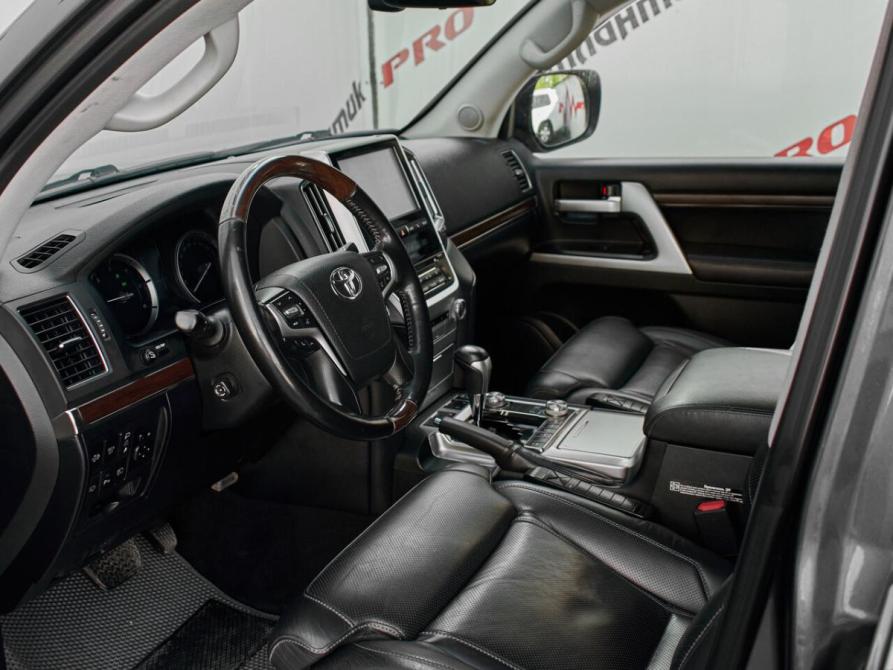 Toyota Land Cruiser 200 Series Рестайлинг 2 Екатеринбург  - изображение 10