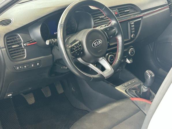 Kia Rio IV с пробегом 2020 года, цена 1 495 000 рублей, 82000 км, хэтчбек, Автокод Объявления
