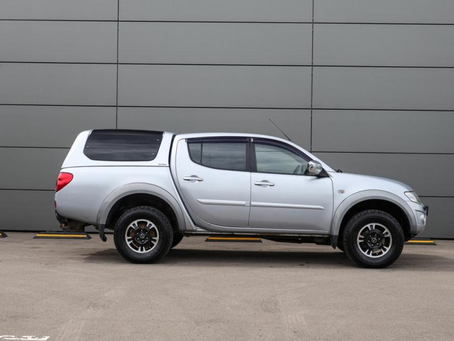 Mitsubishi L200 IV Москва  - изображение 4