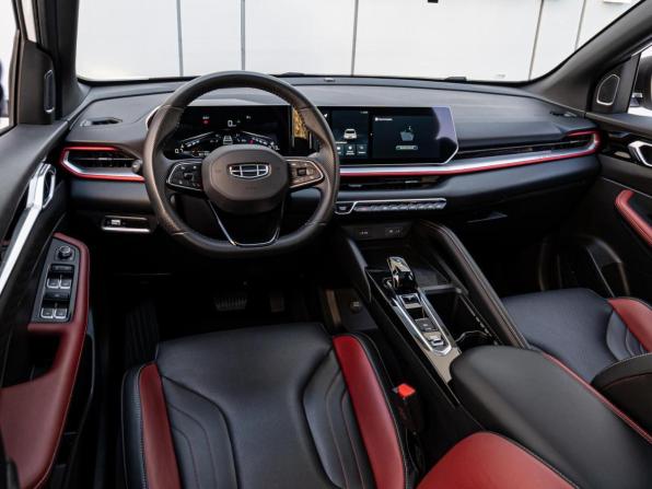 Geely Coolray I Рестайлинг с пробегом 2023 года, цена 2 120 000 рублей, 16315 км, внедорожник, Автокод Объявления