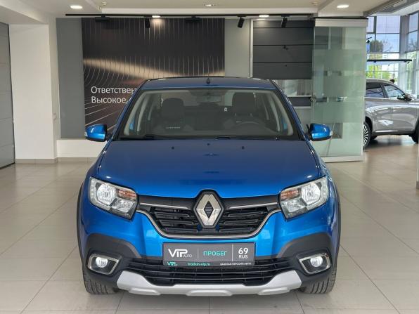 Renault Logan II Рестайлинг с пробегом 2019 года, цена 1 320 000 рублей, 75450 км, седан, Автокод Объявления