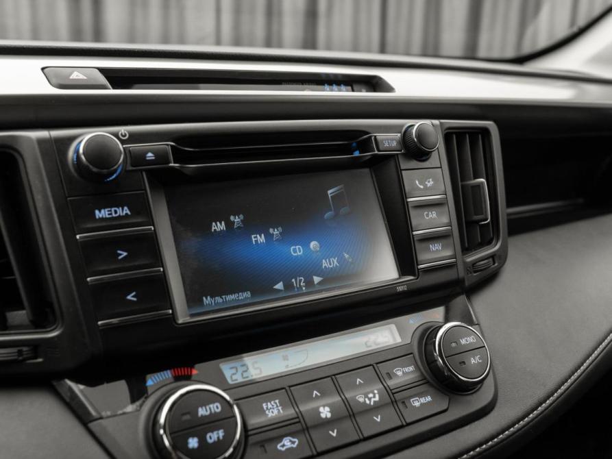 Toyota RAV4 IV (XA40) Рестайлинг Москва  - изображение 19