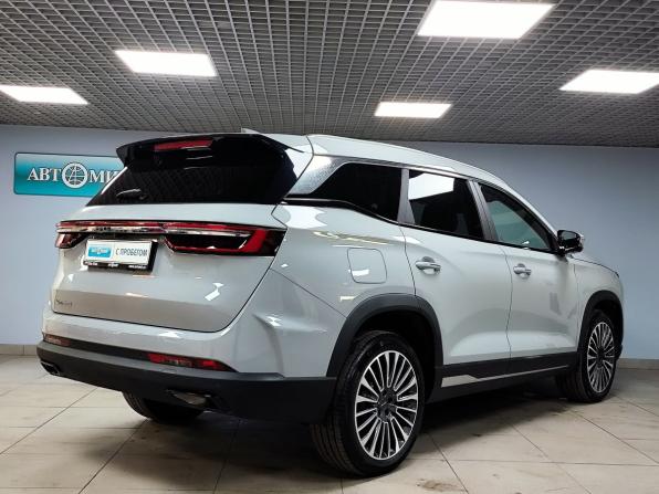Soueast S09 с пробегом 2024 года, цена 3 350 000 рублей, 2313 км, внедорожник, Автокод Объявления
