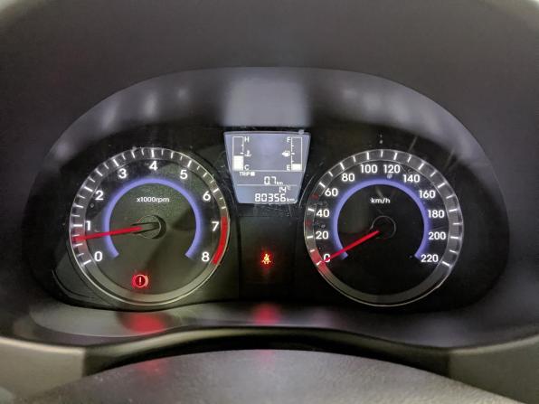 Hyundai Solaris I Рестайлинг с пробегом 2015 года, цена 950 000 рублей, 80350 км, хэтчбек, Автокод Объявления