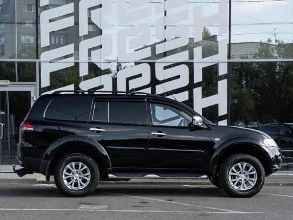 Mitsubishi Pajero Sport II Рестайлинг с пробегом 2015 года, цена 1 799 000 рублей, 200875 км, внедорожник, Автокод Объявления