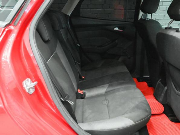 Ford Focus III с пробегом 2011 года, цена 780 000 рублей, 241862 км, хэтчбек, Автокод Объявления