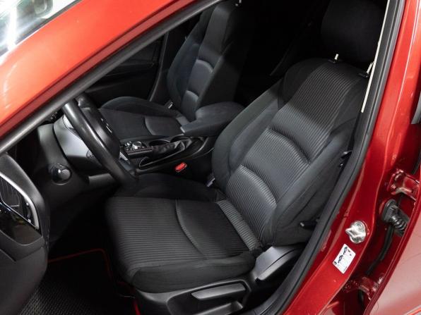 Mazda 3 III (BM) с пробегом 2013 года, цена 1 299 000 рублей, 134115 км, седан, Автокод Объявления
