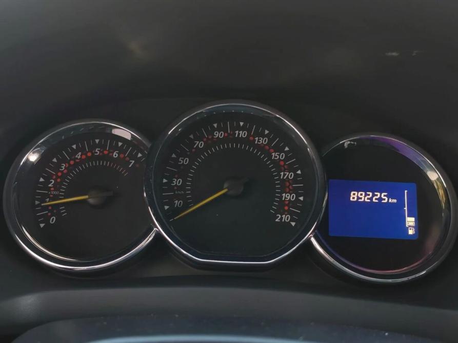 Renault Sandero II Санкт-Петербург  - изображение 14