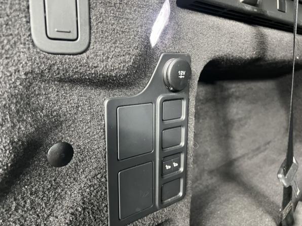 Land Rover Discovery V с пробегом 2019 года, цена 3 850 000 рублей, 79917 км, внедорожник, Автокод Объявления