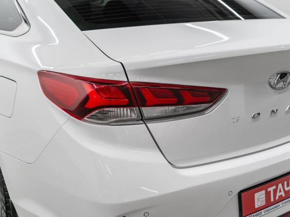 Hyundai Sonata VII (LF) Рестайлинг с пробегом 2018 года, цена 1 757 000 рублей, 115000 км, седан, Автокод Объявления