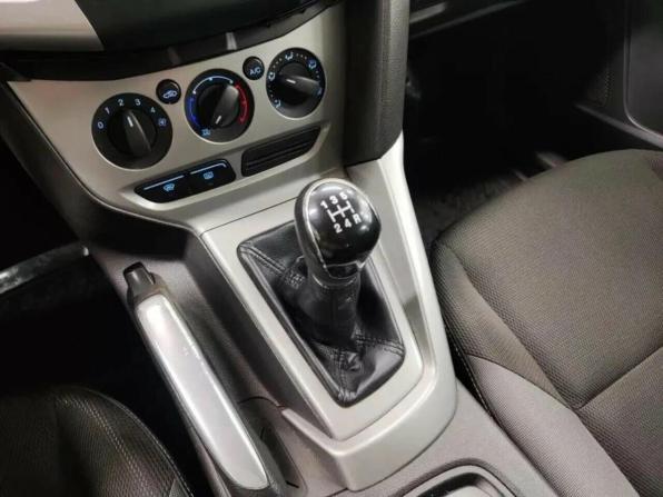 Ford Focus III с пробегом 2012 года, цена 704 520 рублей, 198098 км, хэтчбек, Автокод Объявления