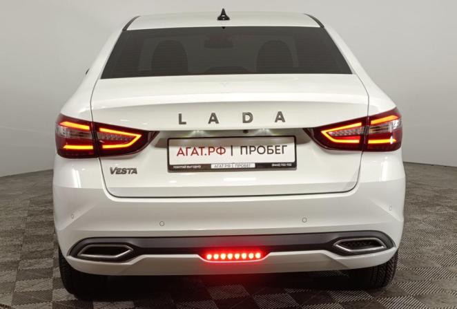 Lada (ВАЗ) Vesta I Рестайлинг (NG) с пробегом 2024 года, цена 1 470 000 рублей, 5270 км, седан, Автокод Объявления