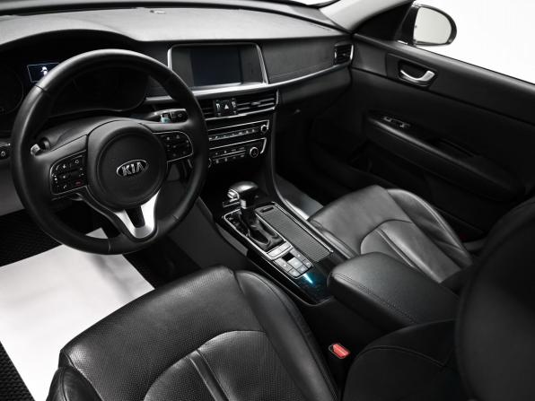 Kia Optima IV с пробегом 2017 года, цена 1 495 000 рублей, 195276 км, седан, Автокод Объявления