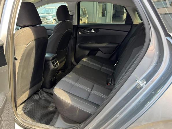 Kia Cerato IV Рестайлинг с пробегом 2021 года, цена 2 169 000 рублей, 123604 км, седан, Автокод Объявления