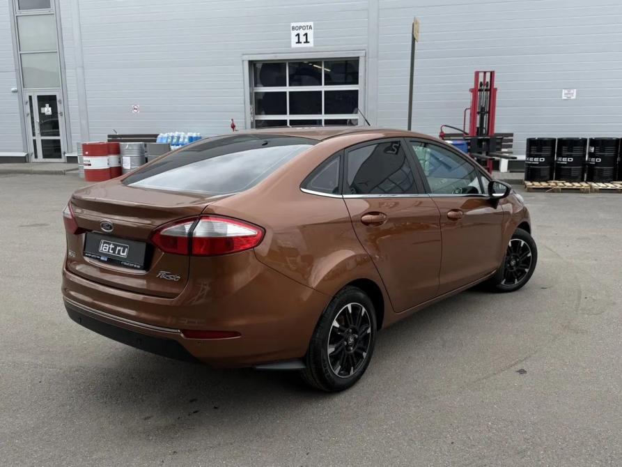 Ford Fiesta Mk6 Рестайлинг Санкт-Петербург  - изображение 2