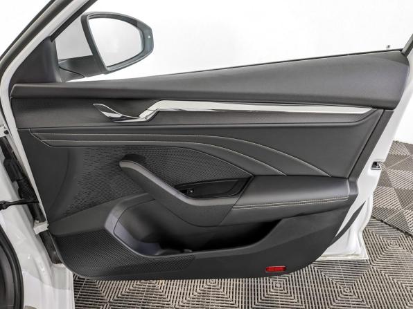 Skoda Octavia IV (A8) с пробегом 2024 года, цена 3 165 000 рублей, 13677 км, лифтбек, Автокод Объявления