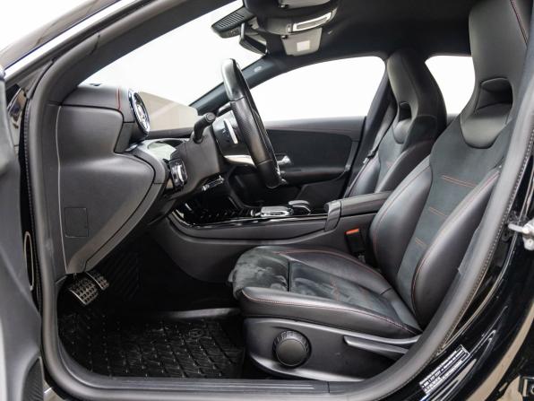 Mercedes-Benz CLA II (C118 X118) с пробегом 2019 года, цена 2 678 000 рублей, 65527 км, универсал, Автокод Объявления