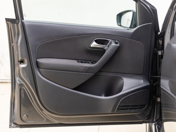 Volkswagen Polo V с пробегом 2012 года, цена 948 000 рублей, 88718 км, хэтчбек, Автокод Объявления