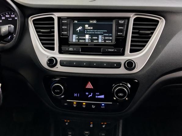 Hyundai Solaris II с пробегом 2020 года, цена 1 225 000 рублей, 142535 км, седан, Автокод Объявления