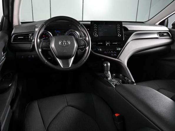Toyota Camry VIII (XV70) Рестайлинг с пробегом 2022 года, цена 2 899 000 рублей, 75065 км, седан, Автокод Объявления