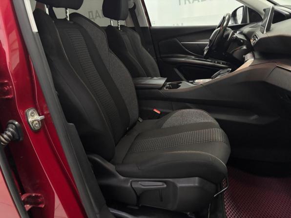 Peugeot 3008 II с пробегом 2018 года, цена 1 549 000 рублей, 147000 км, внедорожник, Автокод Объявления