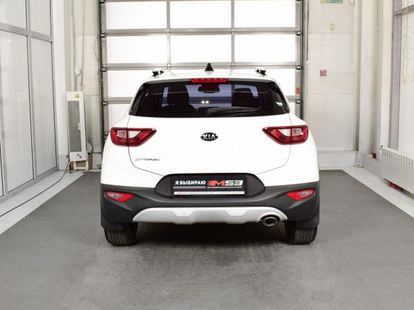 Kia Stonic I с пробегом 2020 года, цена 1 899 995 рублей, 45746 км, внедорожник, Автокод Объявления