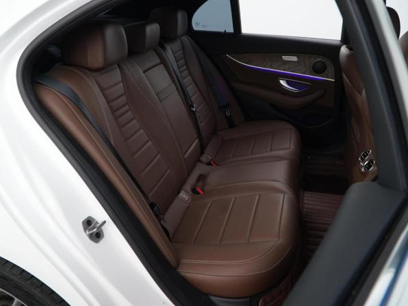 Mercedes-Benz E-Класс V (W213 S213 C238) Рестайлинг с пробегом 2022 года, цена 4 299 077 рублей, 33248 км, седан, Автокод Объявления