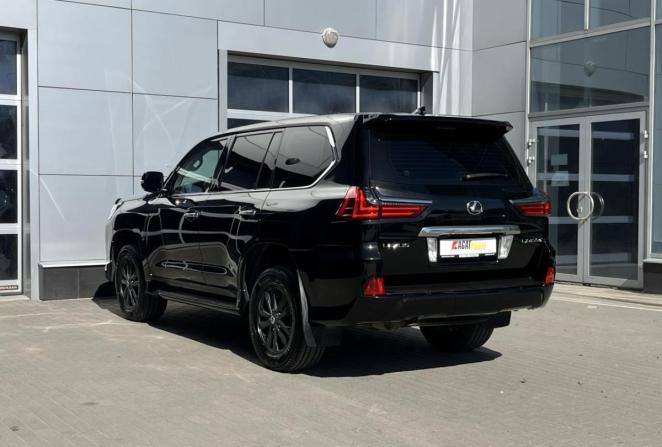 Lexus LX III Рестайлинг 2 с пробегом 2017 года, цена 6 950 000 рублей, 125736 км, внедорожник, Автокод Объявления