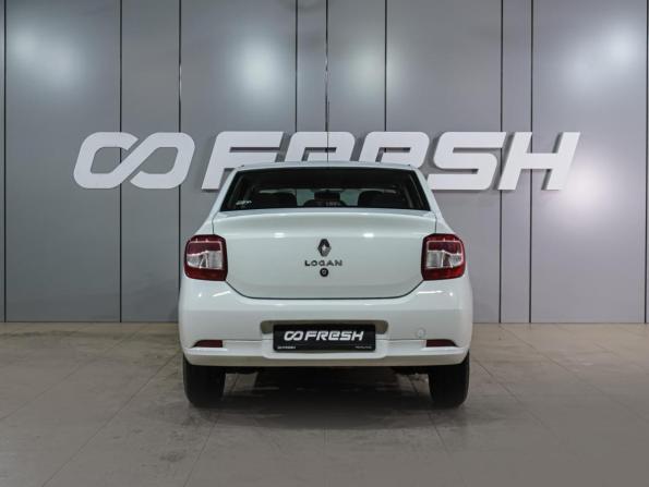 Renault Logan II Рестайлинг с пробегом 2019 года, цена 949 000 рублей, 70998 км, седан, Автокод Объявления