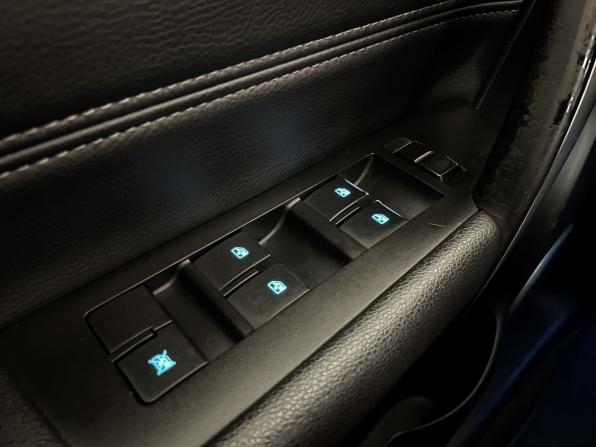 Chevrolet Captiva I Рестайлинг 2 с пробегом 2014 года, цена 1 199 900 рублей, 186140 км, внедорожник, Автокод Объявления
