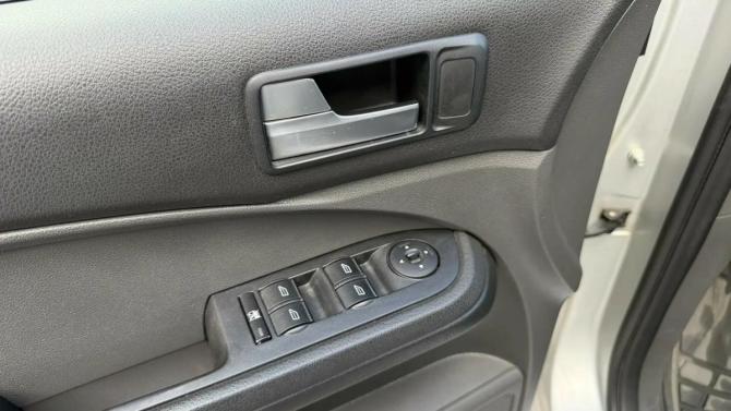Ford C-MAX I с пробегом 2005 года, цена 431 000 рублей, 94090 км, минивэн, Автокод Объявления